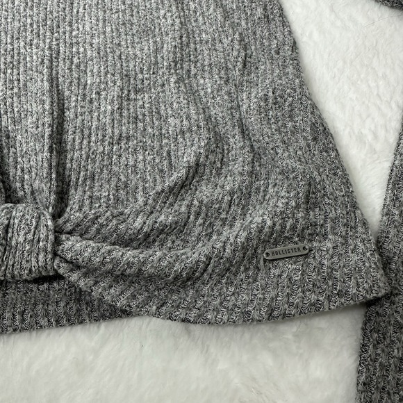 Hollister Women's Knit Cropped Long Sleeve Top Gray Front Knot Size XS - Picture 4 of 6
